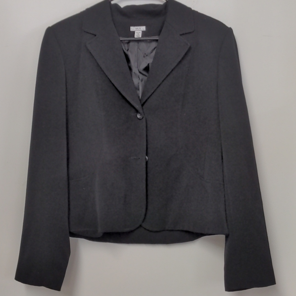 Apt 9 Stretch Jacket 12 Black Two Button - image 1